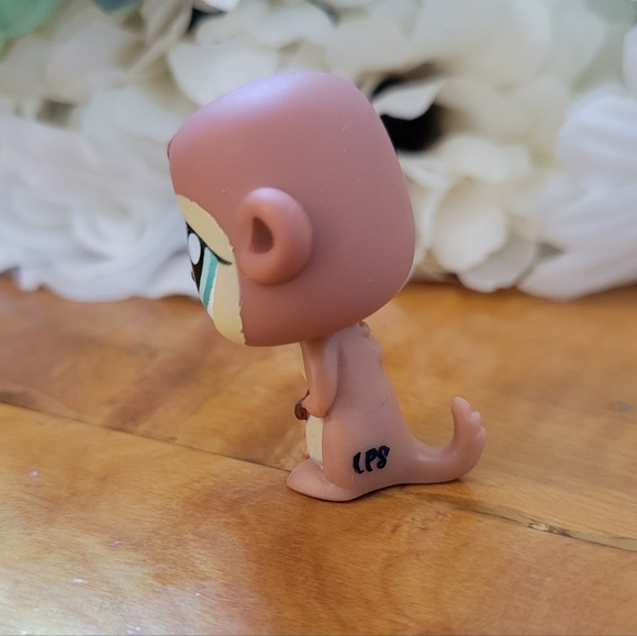 Littlest Pet Shop LPS #1376 Meerkat Brown Blue Eyes - Picture 4 of 9